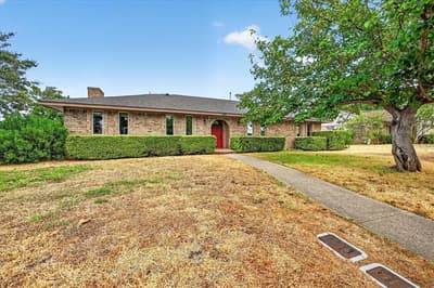 215 Roma Drive, Duncanville TX 75116 - Photo 3