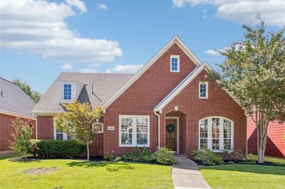 1808 Auburn Drive, Carrollton TX 75007