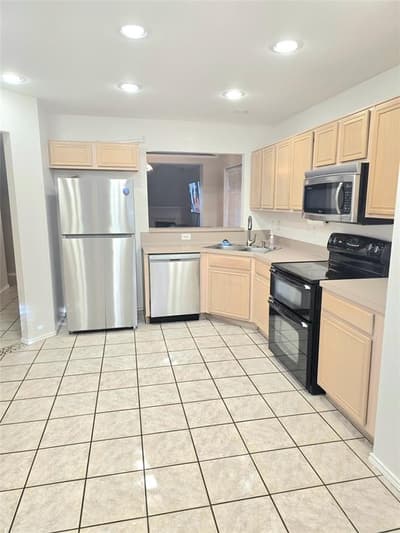 2633 Trabuco Canyon Road, Fort Worth TX 76108 - Photo 2