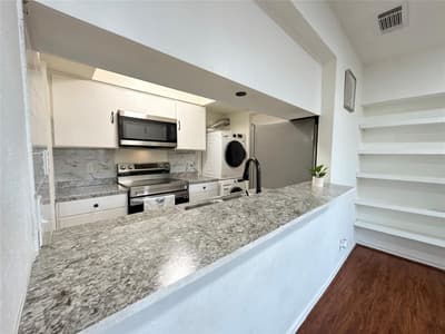 3131 Wycliff Avenue, Dallas TX 75219 - Photo 3