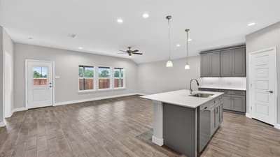 4225 CORNERSTONE Circle, Granbury TX 76048 - Photo 5