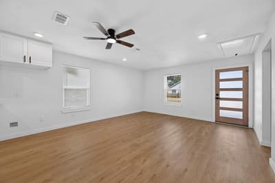 3504 Strong Avenue, Fort Worth TX 76105 - Photo 5