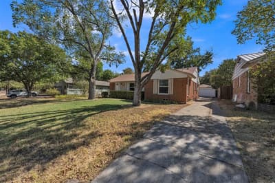 2309 Maryel Drive, Fort Worth TX 76112 - Photo 2