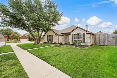 501 Kempson Court, Saginaw TX 76179 - Photo 3