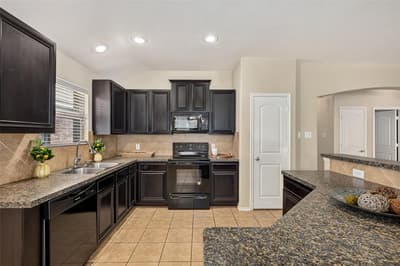 2060 Meadow Park Drive, Princeton TX 75407 - Photo 2