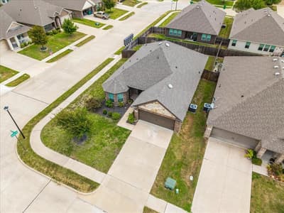 228 Garden Grove Drive, Waxahachie TX 75165 - Photo 3