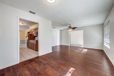 1405 Lakewood Drive, Sherman TX 75092 - Photo 3