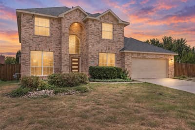 2831 Atrium Drive, Grand Prairie TX 75052