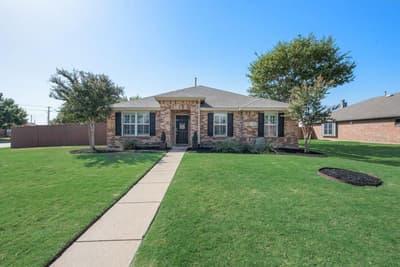 2408 Creekdale Drive, Denton TX 76210 - Photo 4