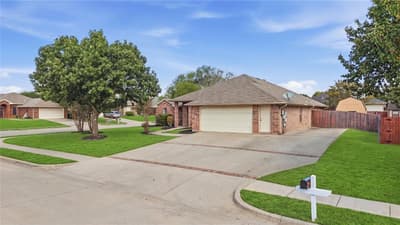 1701 Manten Boulevard, Denton TX 76208 - Photo 3