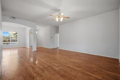 1701 Manten Boulevard, Denton TX 76208 - Photo 5