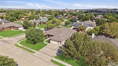1701 Manten Boulevard, Denton TX 76208 - Photo 4