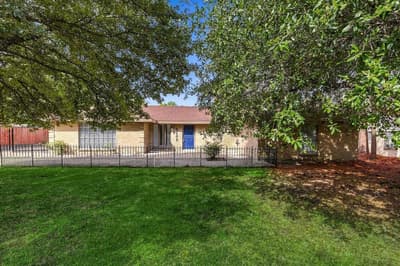 6408 Chapman Drive, Greenville TX 75402