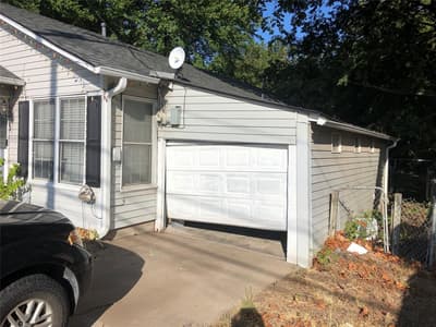 404 N Mill Street, Bowie TX 76230 - Photo 2