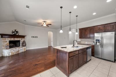 217 Cambridge Street, Waxahachie TX 75165 - Photo 2