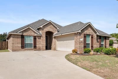 217 Cambridge Street, Waxahachie TX 75165