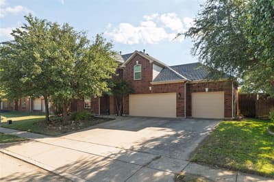 11845 Warbler Lane, Fort Worth TX 76244