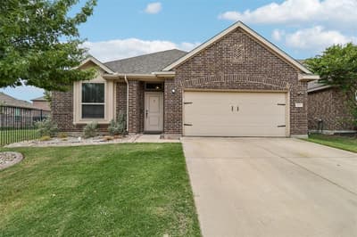 7629 Spring Drive, Watauga TX 76148 - Photo 2