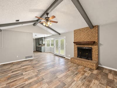 2809 Bent Tree Lane, Arlington TX 76016 - Photo 3