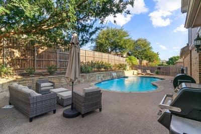 8212 Hallmark Drive, North Richland Hills TX 76182 - Photo 5