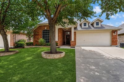 1316 Mountain Air Trail, Fort Worth TX 76131 - Photo 2