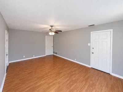 2001 S 9th Street, Temple TX 76504 - Photo 3