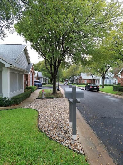 918 Bridges Drive, Arlington TX 76012 - Photo 4