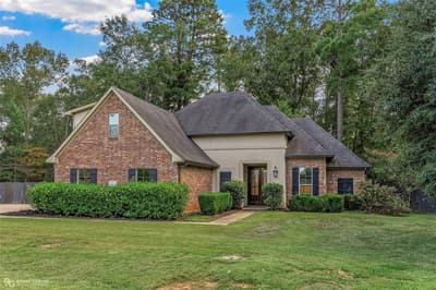 1233 Dry Creek, Haughton LA 71037