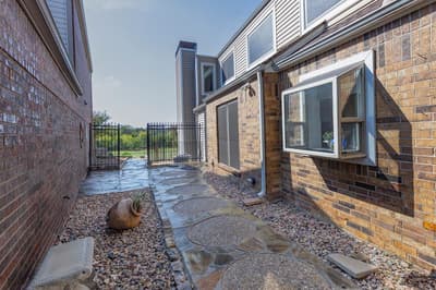 522 Briarcliff Drive, Garland TX 75043 - Photo 5