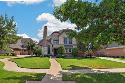 2204 Castle View Road, Mansfield TX 76063 - Photo 2