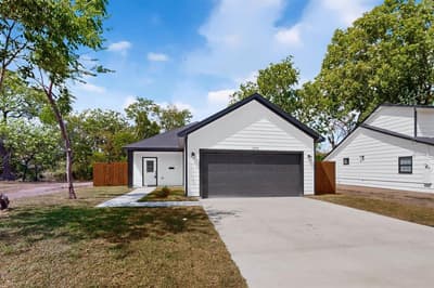 1308 E Collin Street, Corsicana TX 75110