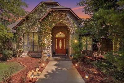 2050 E Oak Shores Drive, Cross Roads TX 76227 - Photo 2