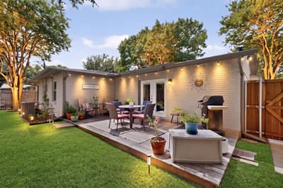 8632 Kingspoint Drive, Dallas TX 75238