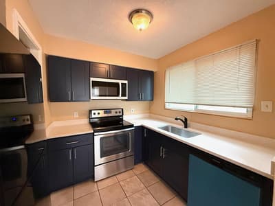 2705 Tanglewood Drive, Lancaster TX 75134 - Photo 3