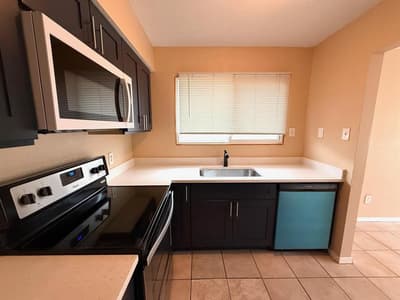 2705 Tanglewood Drive, Lancaster TX 75134 - Photo 4