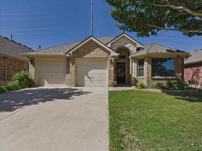 15737 Landing Creek Lane, Fort Worth TX 76262
