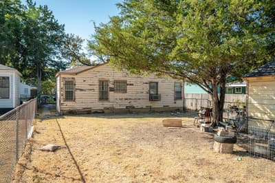 2017 Lea Crest Drive, Dallas TX 75216 - Photo 5