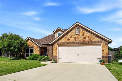 1832 Town Creek Circle, Weatherford TX 76086 - Photo 3