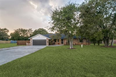 2400 S Bonnie Brae Street, Denton TX 76207