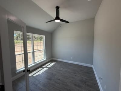 924 Eagles Way, Springtown TX 76082 - Photo 3