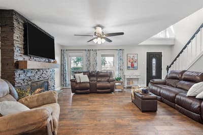 8912 S Hickory Road, Krum TX 76249 - Photo 5