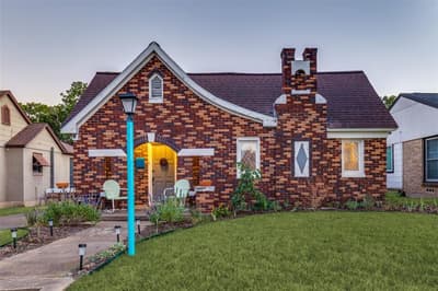 2732 Ivandell Avenue, Dallas TX 75211 - Photo 2