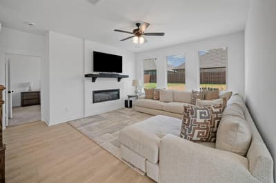 412 Wabash Drive, Waxahachie TX 75167 - Photo 2