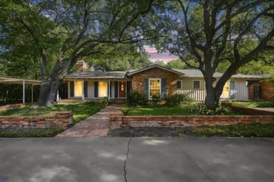 1107 E Walnut Street, Hillsboro TX 76645