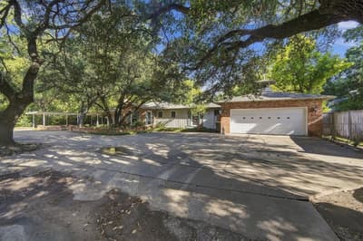 1107 E Walnut Street, Hillsboro TX 76645 - Photo 4