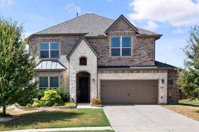 2705 Grainger Drive, Mansfield TX 76063 - Photo 2