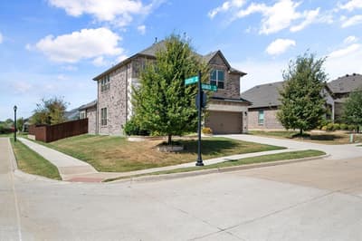 2705 Grainger Drive, Mansfield TX 76063 - Photo 3