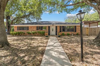 400 Cranbrook Drive, Woodway TX 76712
