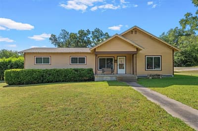 1314 W 9th Street, Clifton TX 76634 - Photo 2