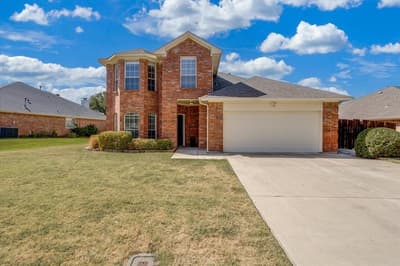 908 Dallas Lane, Lewisville TX 75067